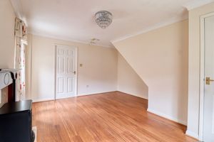 Lounge- click for photo gallery